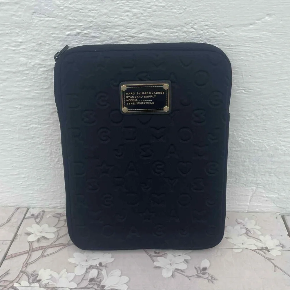 Marc By Marc Jacobs Black Tablet Case